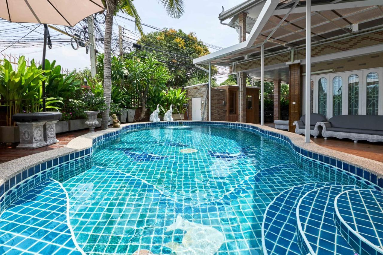 Siam Gala Villa Pattaya Εξωτερικό φωτογραφία